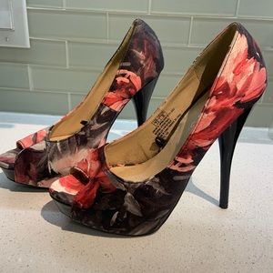 NEW Floral open toe heels